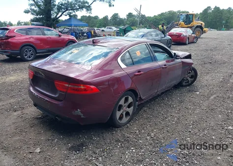 2017 Jaguar Xe 25T из США, поврежденный, VIN SAJAR4BG3HA975661